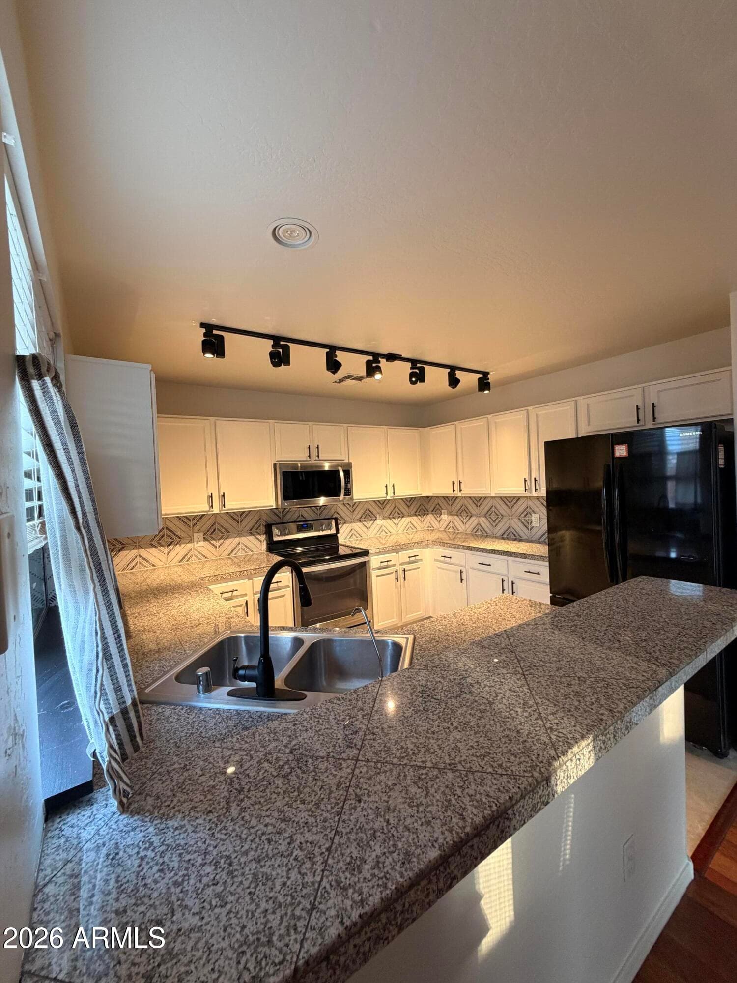 11850 W Sierra Street, El Mirage, AZ 85335 — photo 10 of 32