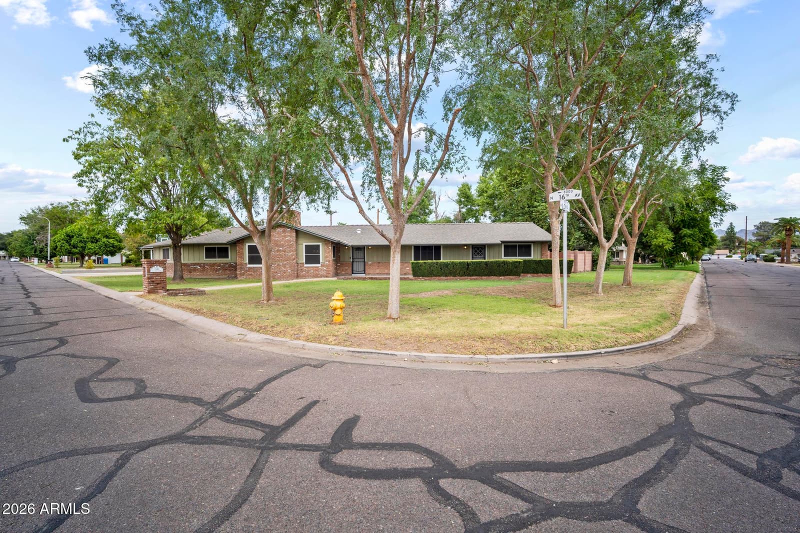 1542 W LOMA Lane, Phoenix, AZ 85021 — photo 44 of 45