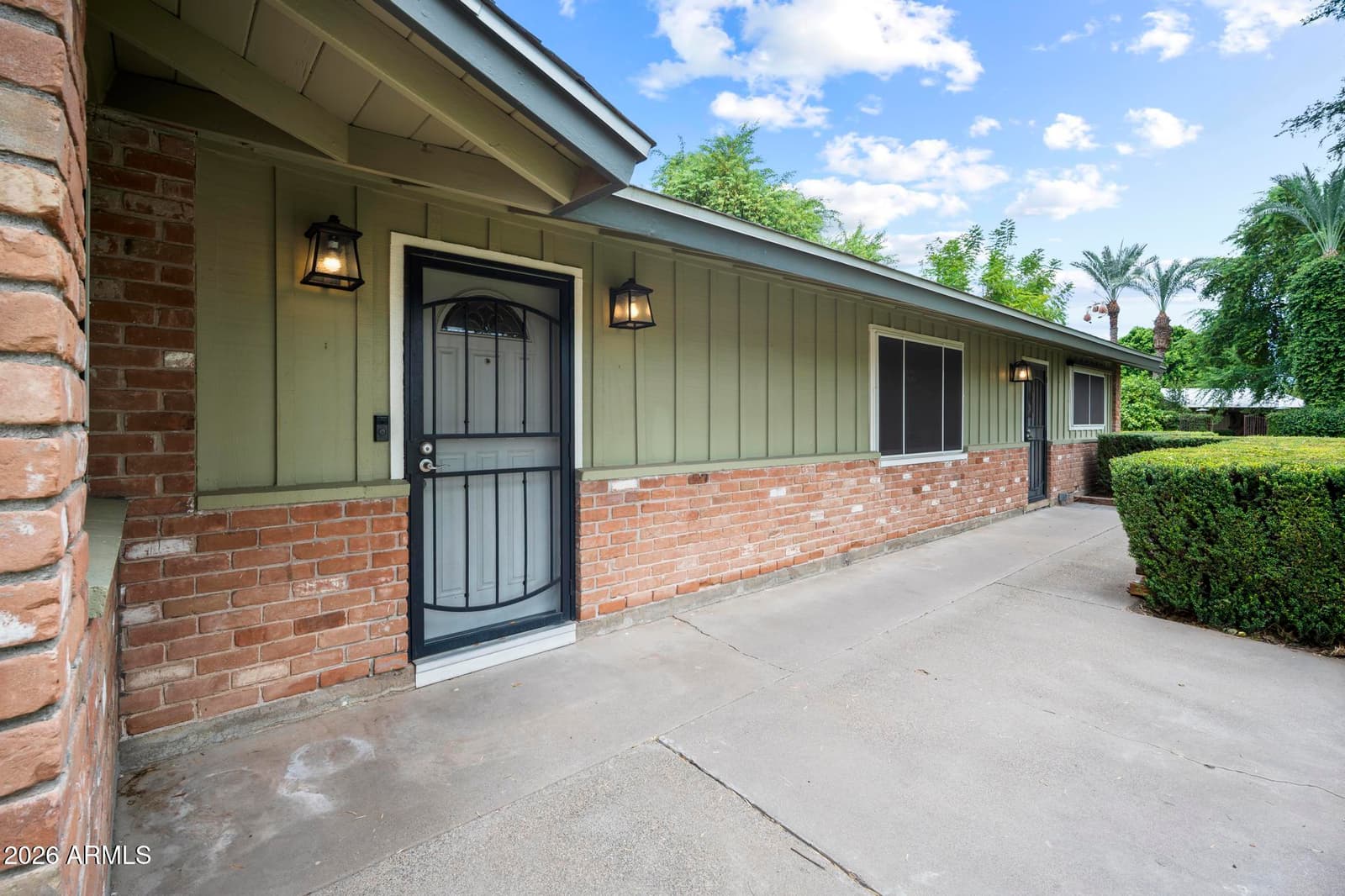 1542 W LOMA Lane, Phoenix, AZ 85021 — photo 40 of 45