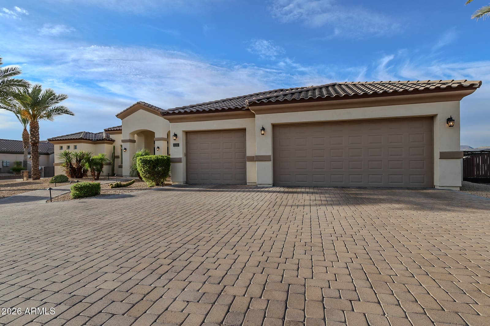 1218 E TUMBLEWEED Drive, Phoenix, AZ 85085 — photo 6 of 85