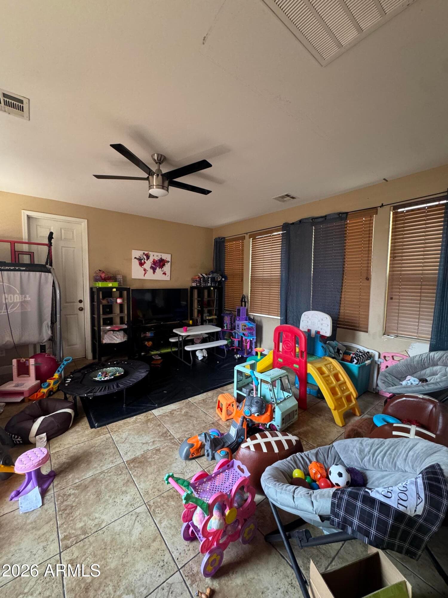 15406 W DAHLIA Drive, Surprise, AZ 85379 — photo 10 of 29
