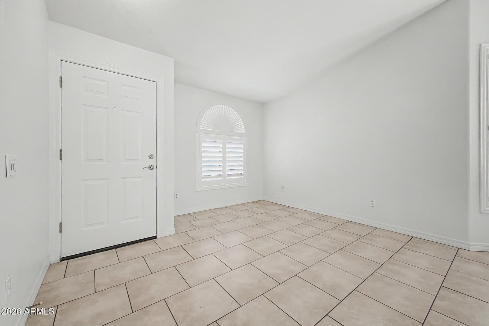 1848 E SARATOGA Street, Gilbert, AZ 85296 — photo 4 of 32