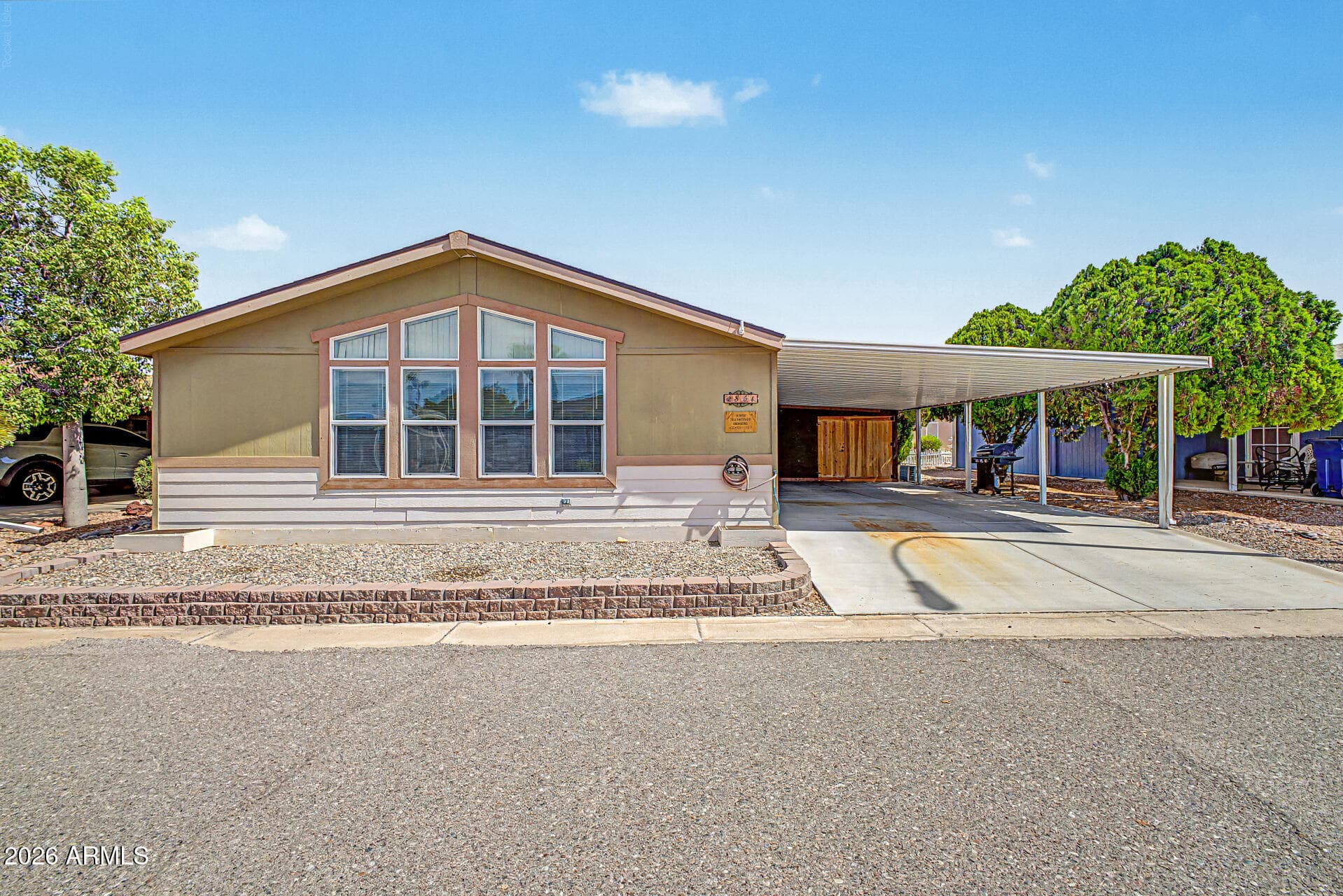 2208 W BASELINE Avenue 86, Apache Junction, AZ 85120