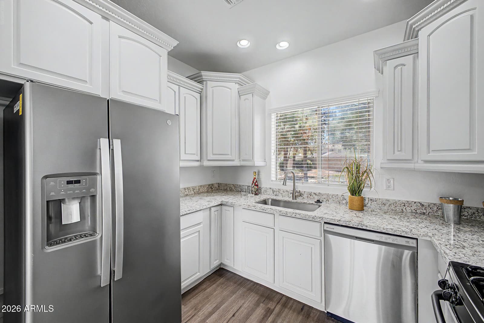 15042 N 142ND Lane, Surprise, AZ 85379 — photo 4 of 34