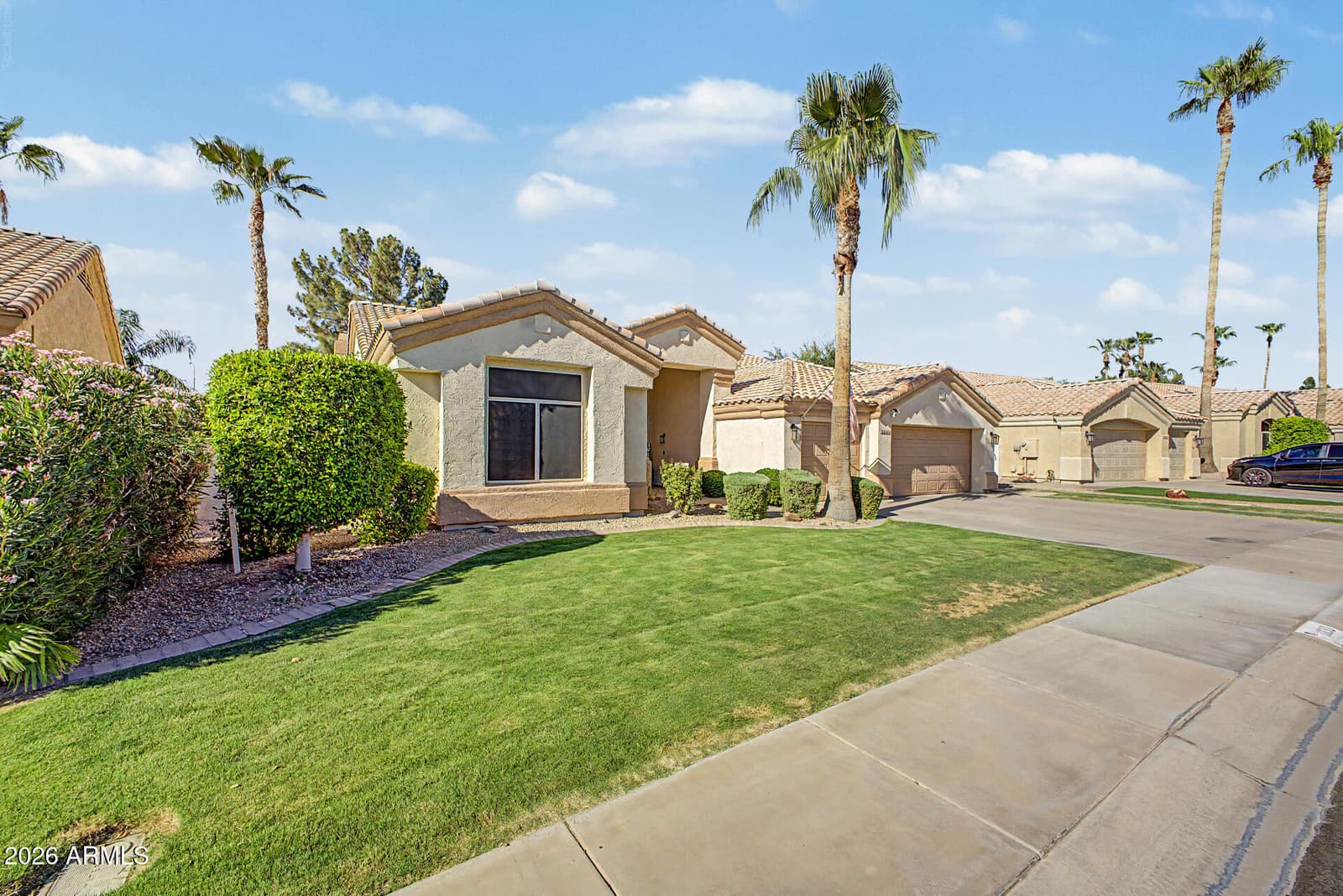 1830 W WISTERIA Drive, Chandler, AZ 85248 — photo 7 of 41