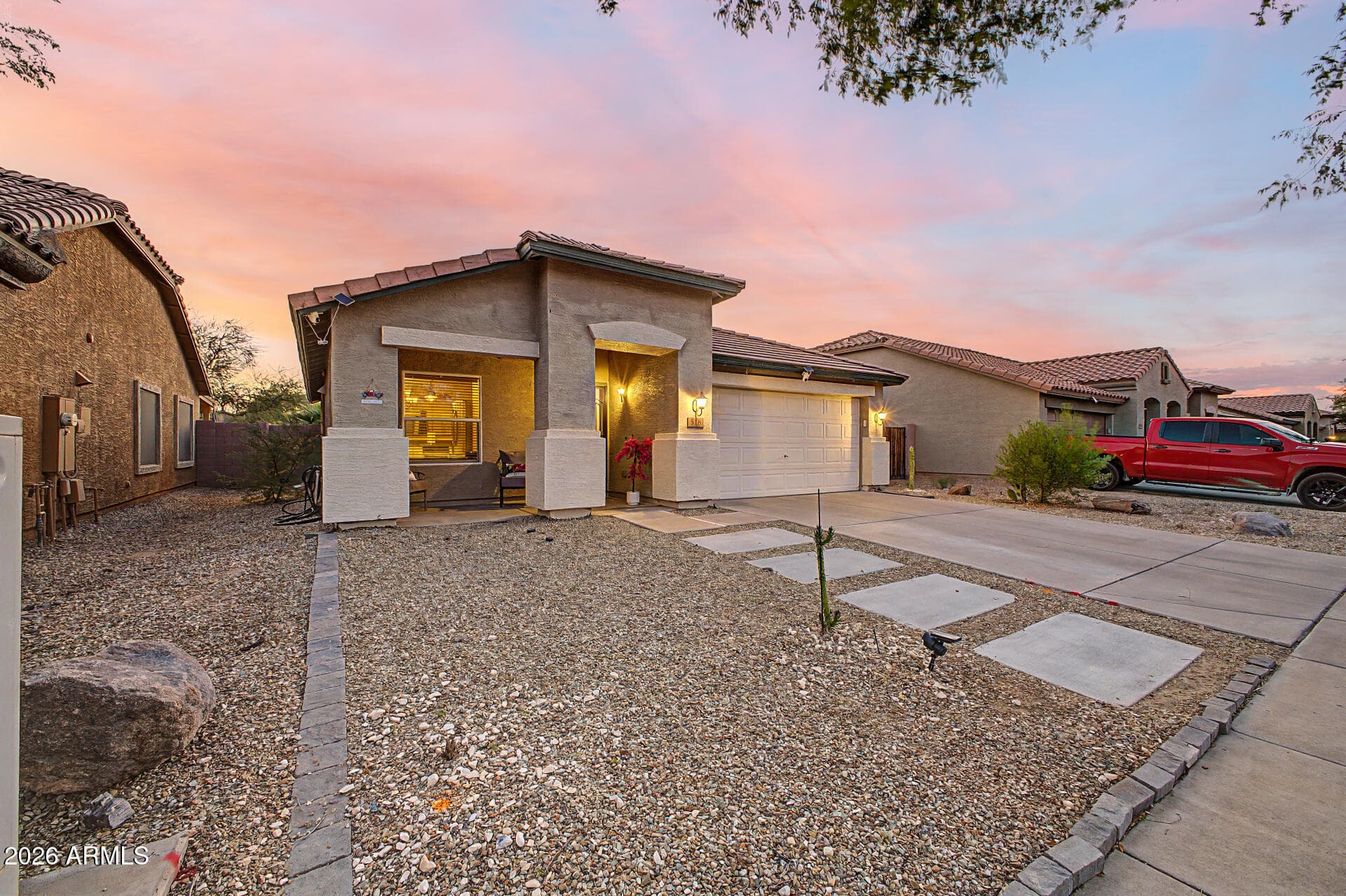 518 S 114TH Avenue, Avondale, AZ 85323 — photo 5 of 51