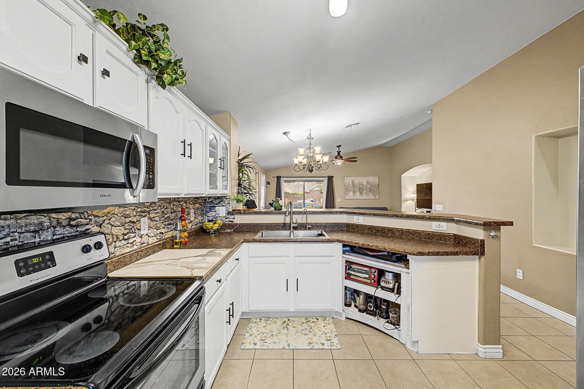518 S 114TH Avenue, Avondale, AZ 85323 — photo 24 of 51