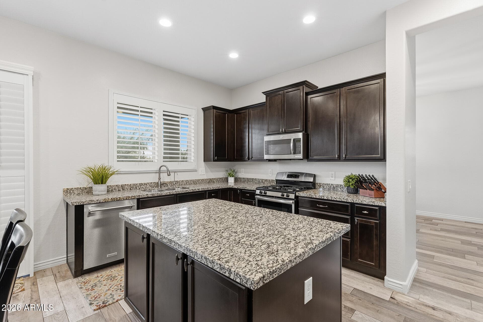 7427 W Saddlehorn Road, Peoria, AZ 85383 — photo 23 of 92