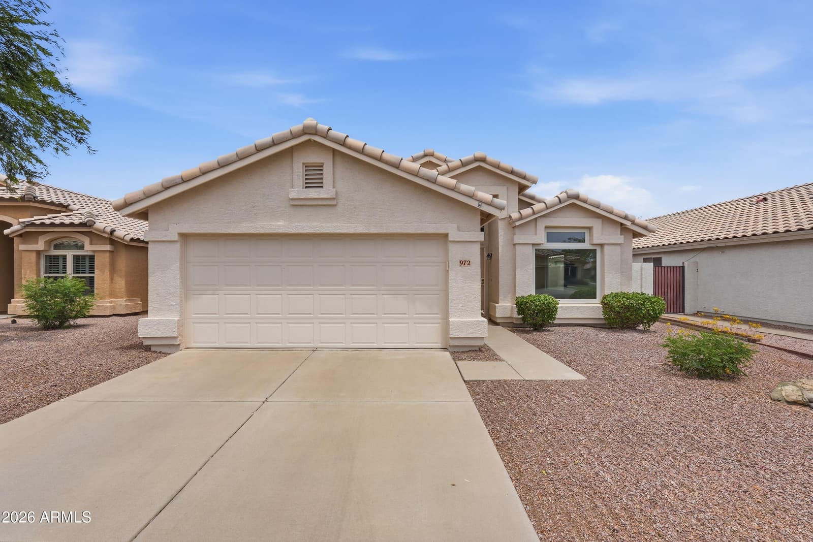 972 E CONSTITUTION Drive, Chandler, AZ 85225 — photo 1 of 36