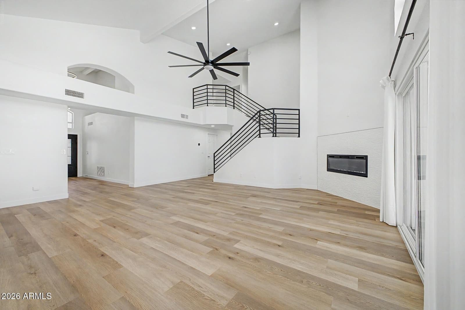 1426 E AMBERWOOD Drive, Phoenix, AZ 85048 — photo 13 of 55