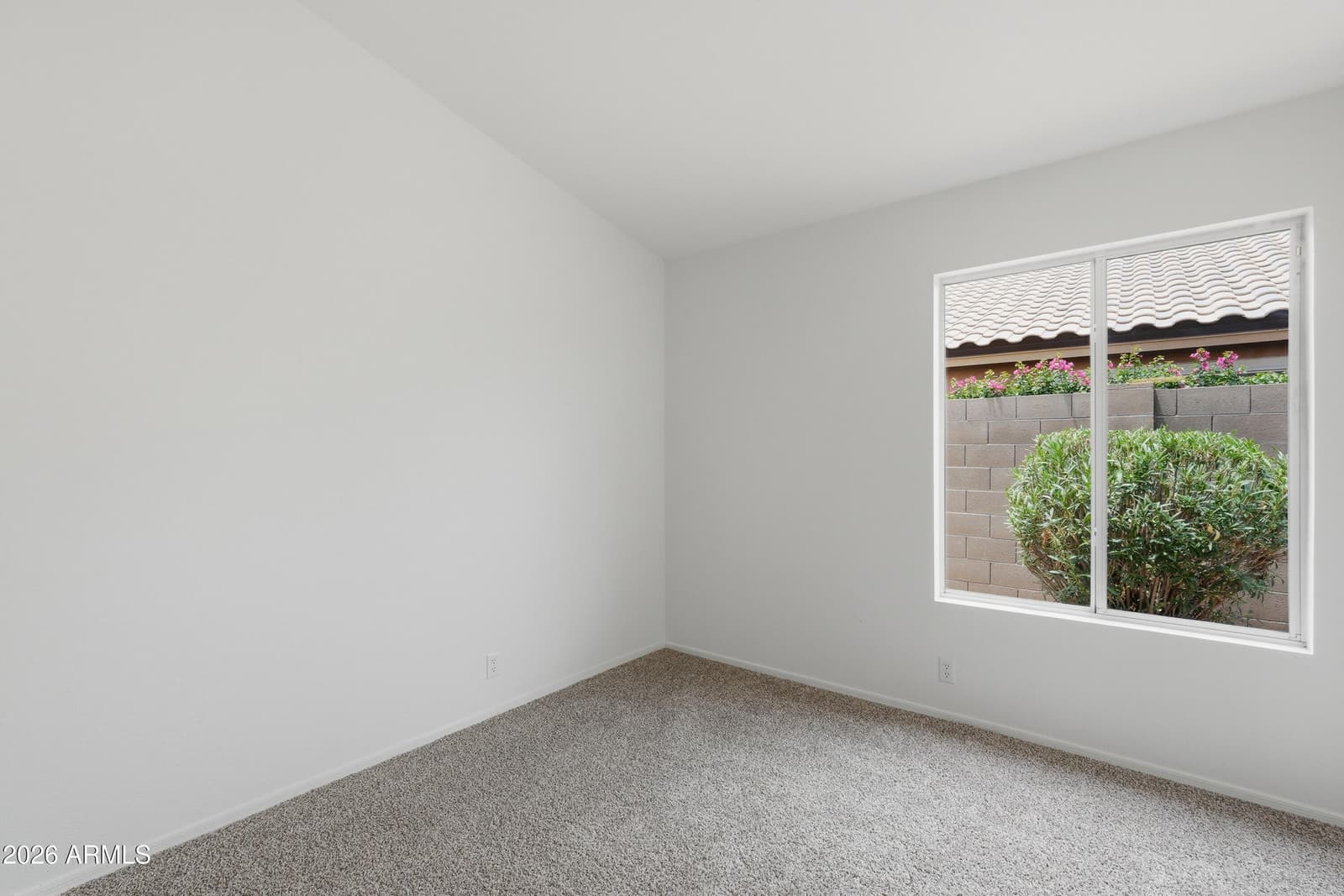 972 E CONSTITUTION Drive, Chandler, AZ 85225 — photo 25 of 36