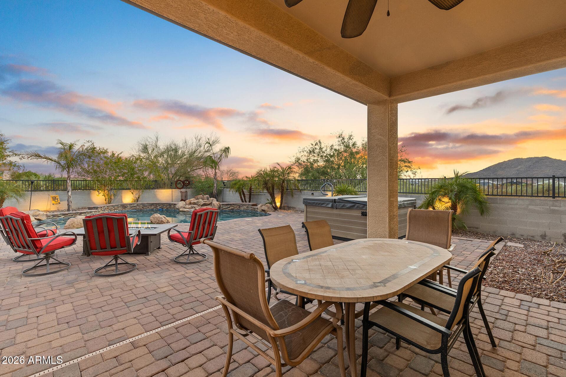 7427 W Saddlehorn Road, Peoria, AZ 85383 — photo 54 of 92