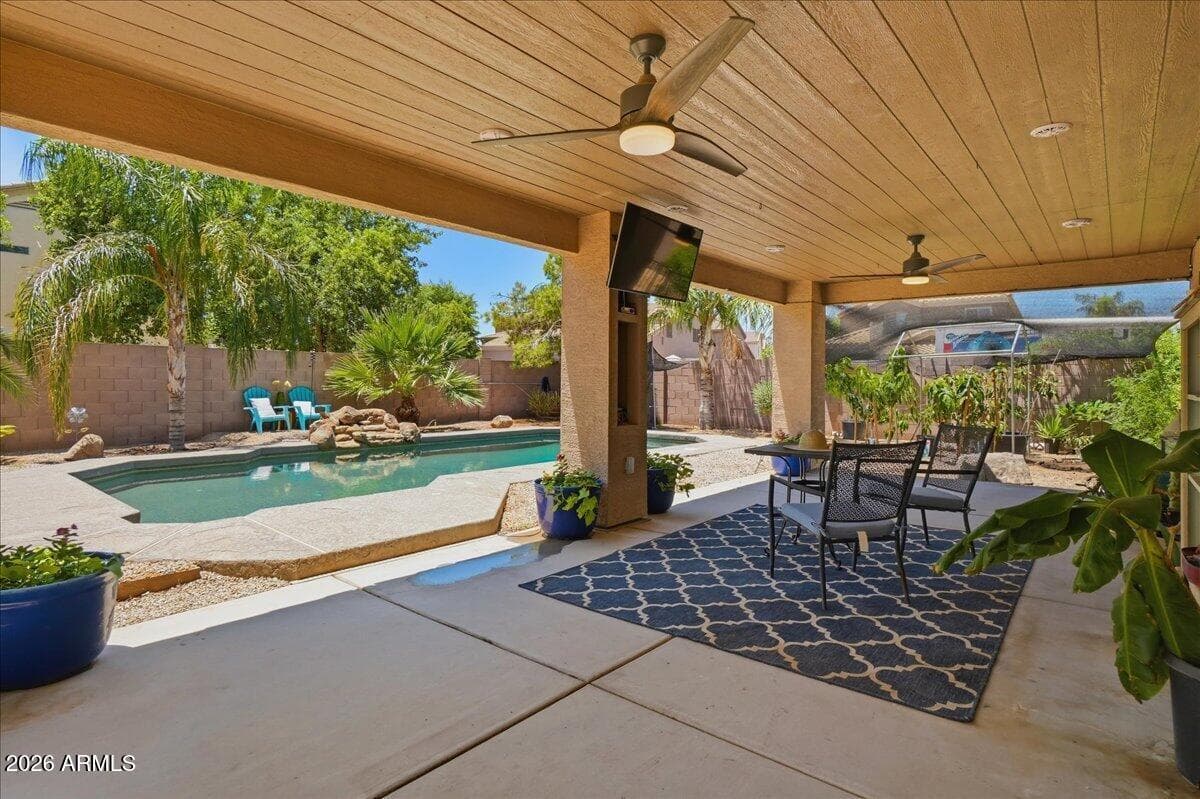 2469 W HAYDEN PEAK Drive, San Tan Valley, AZ 85144 — photo 38 of 57