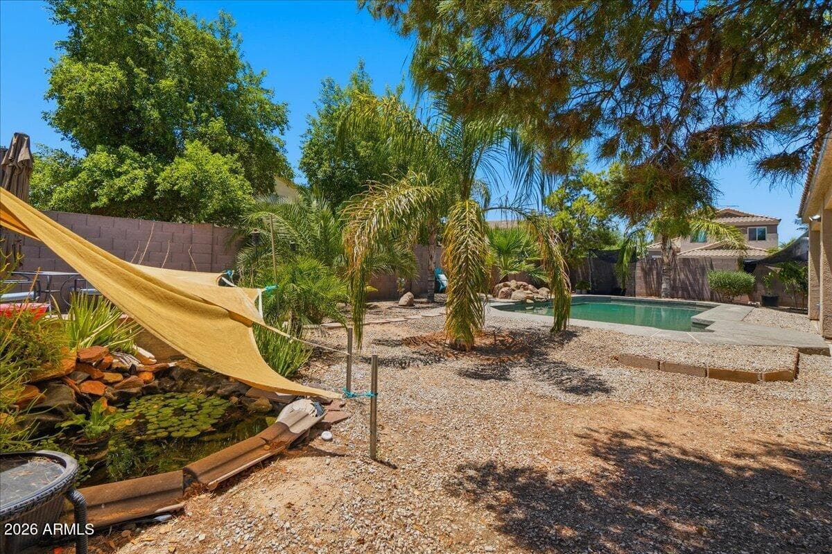 2469 W HAYDEN PEAK Drive, San Tan Valley, AZ 85144 — photo 39 of 57