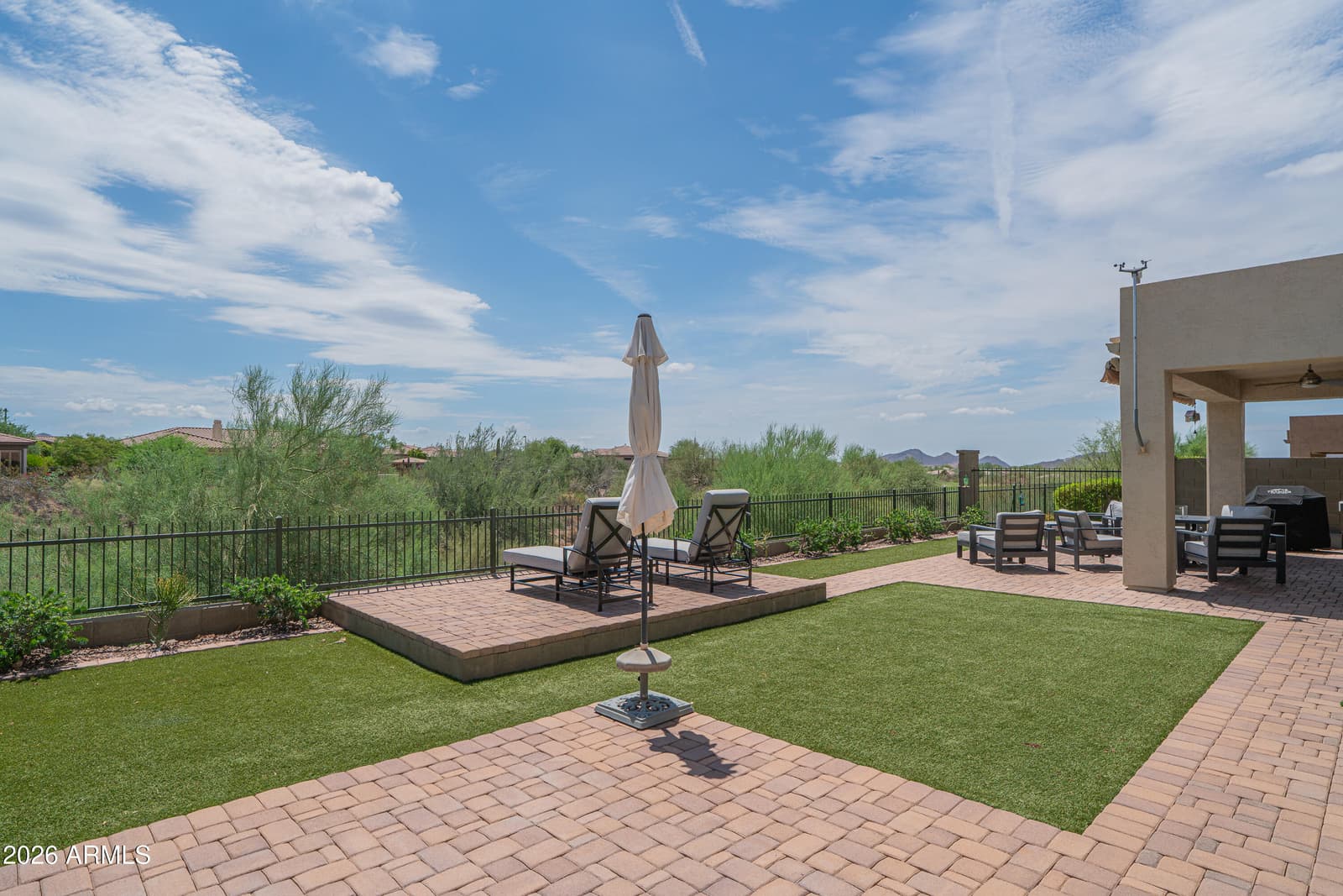 42431 N CELEBRATION Way, Phoenix, AZ 85086 — photo 3 of 45