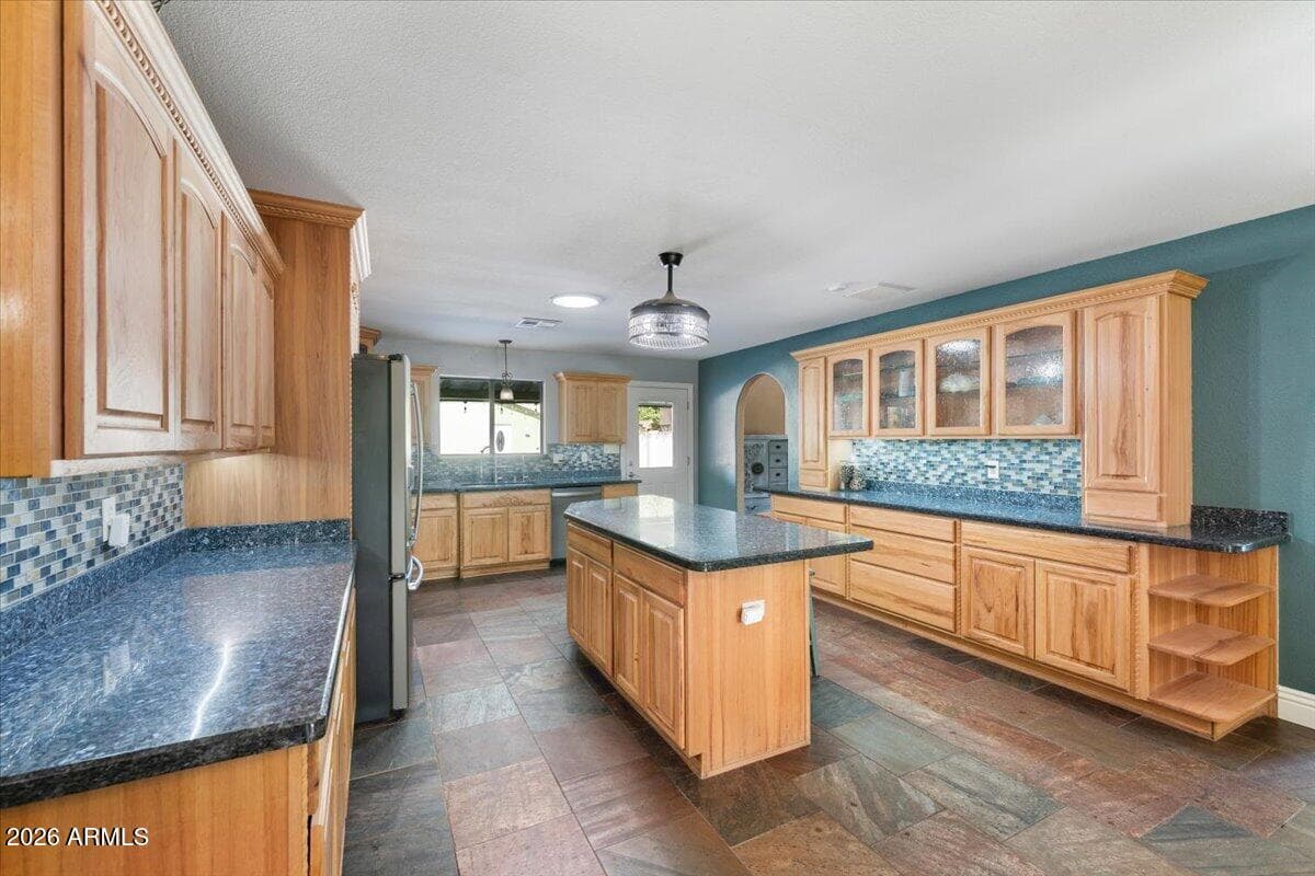 7701 N 177th Avenue, Waddell, AZ 85355 — photo 9 of 42