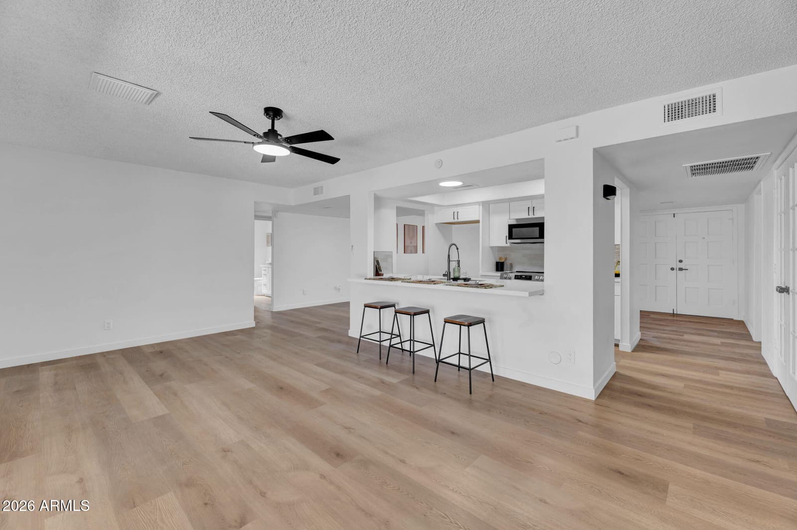 5215 W Hearn Road, Glendale, AZ 85306 — photo 15 of 28