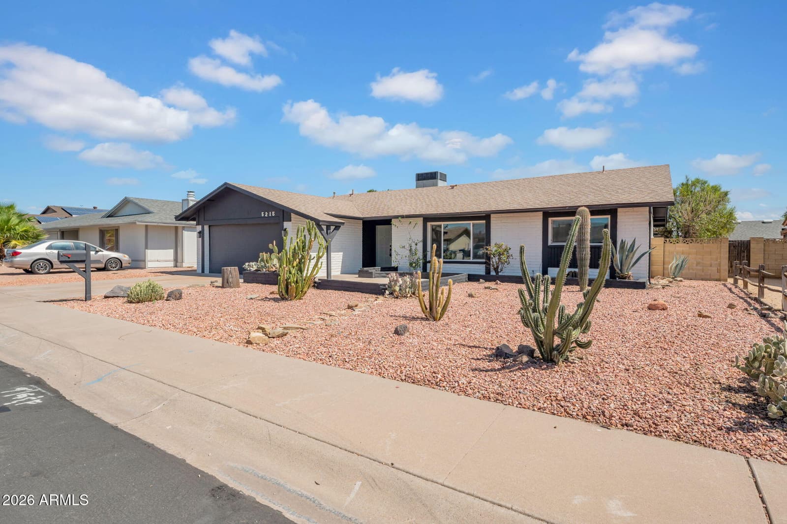 5215 W Hearn Road, Glendale, AZ 85306 — photo 4 of 28