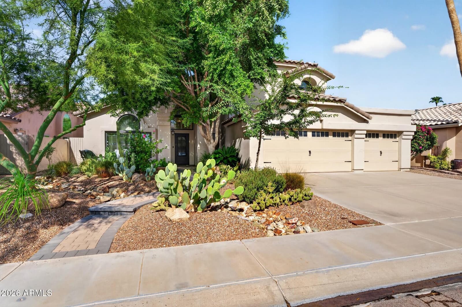 16026 S 35TH Way, Phoenix, AZ 85048 — photo 1 of 68