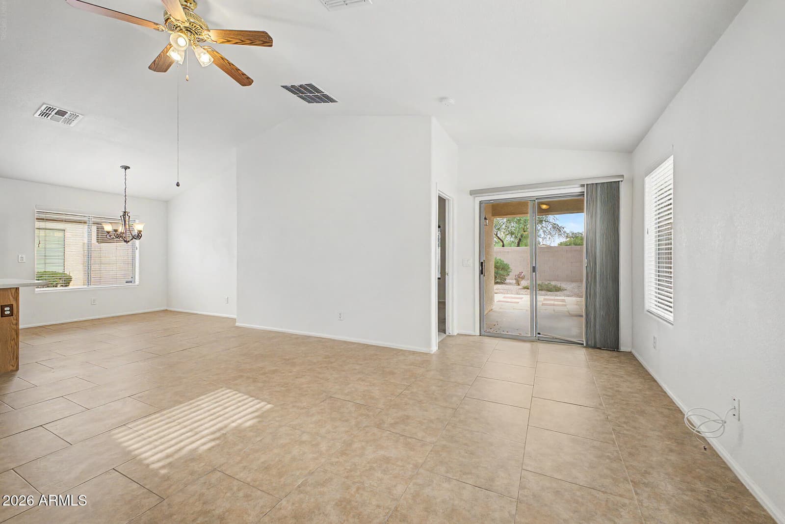 4101 E TANZANITE Lane, San Tan Valley, AZ 85143 — photo 16 of 39