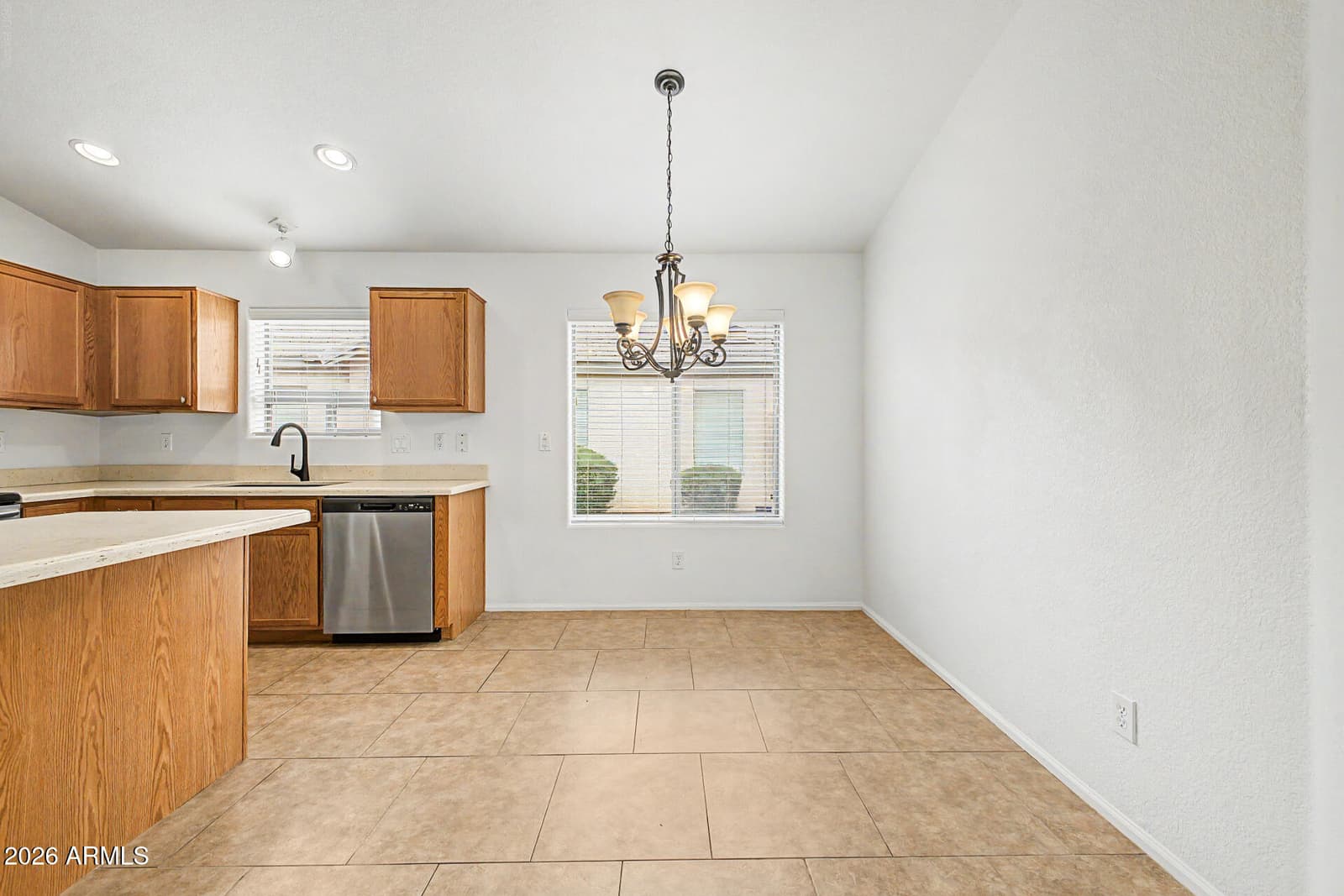 4101 E TANZANITE Lane, San Tan Valley, AZ 85143 — photo 18 of 39
