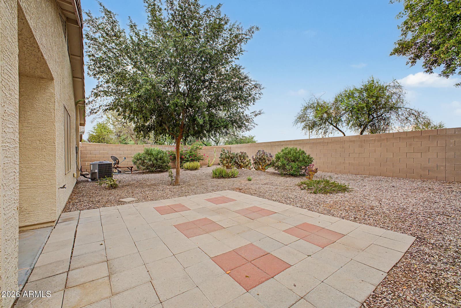 4101 E TANZANITE Lane, San Tan Valley, AZ 85143 — photo 35 of 39