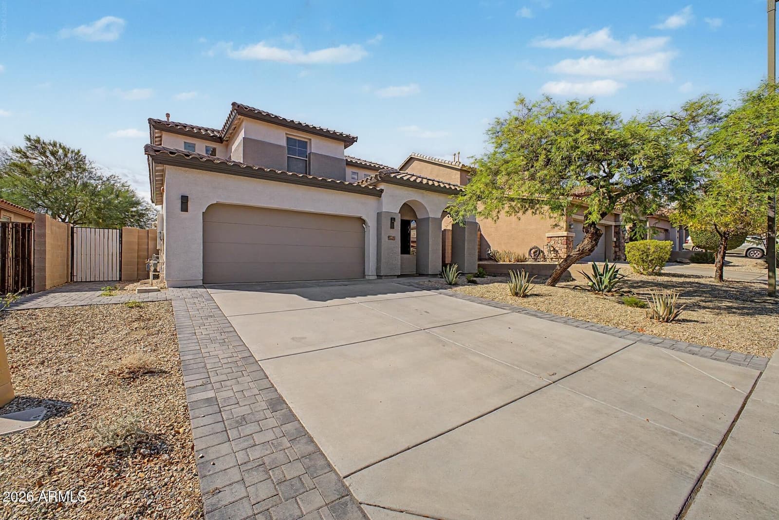 7062 W Andrew Lane, Peoria, AZ 85383 — photo 3 of 50