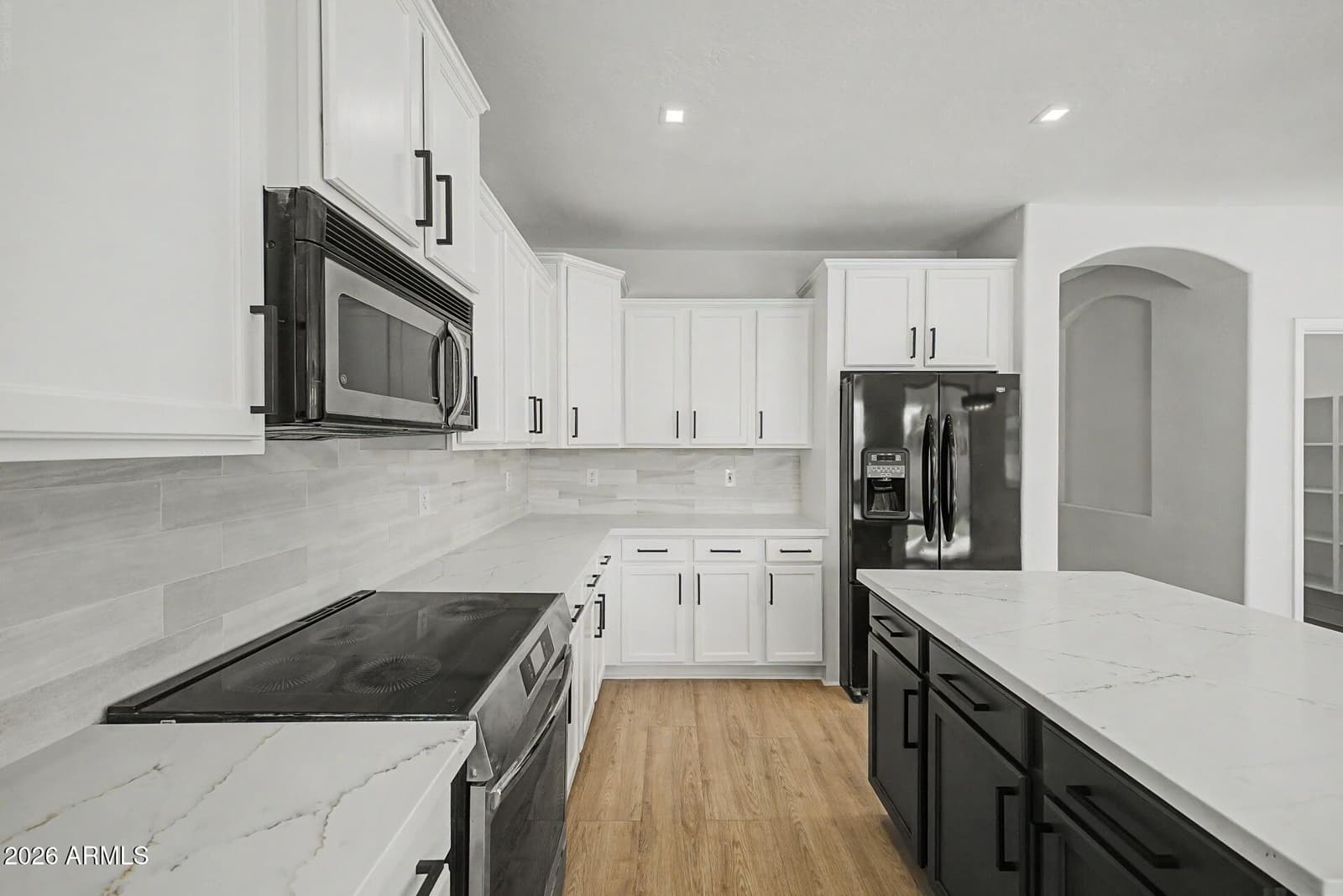 7062 W Andrew Lane, Peoria, AZ 85383 — photo 12 of 50