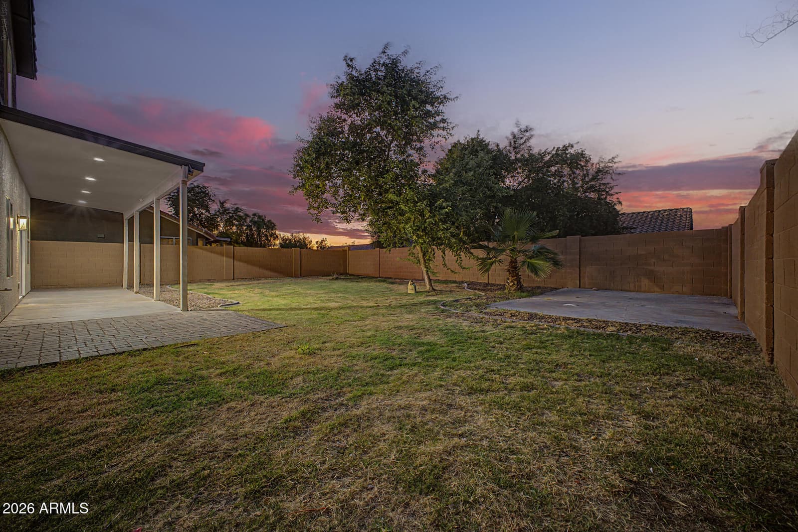 916 E HARWELL Road, Phoenix, AZ 85042 — photo 25 of 28