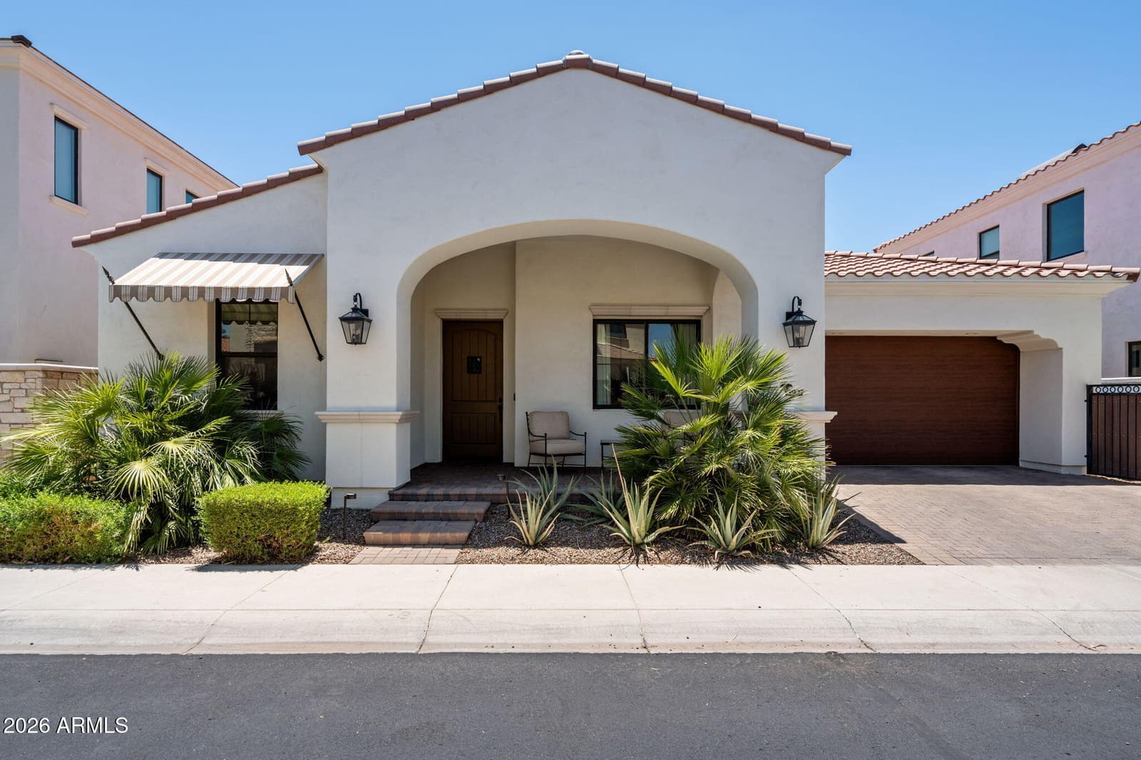 3927 E CRITTENDEN Lane, Phoenix, AZ 85018 — photo 1 of 57