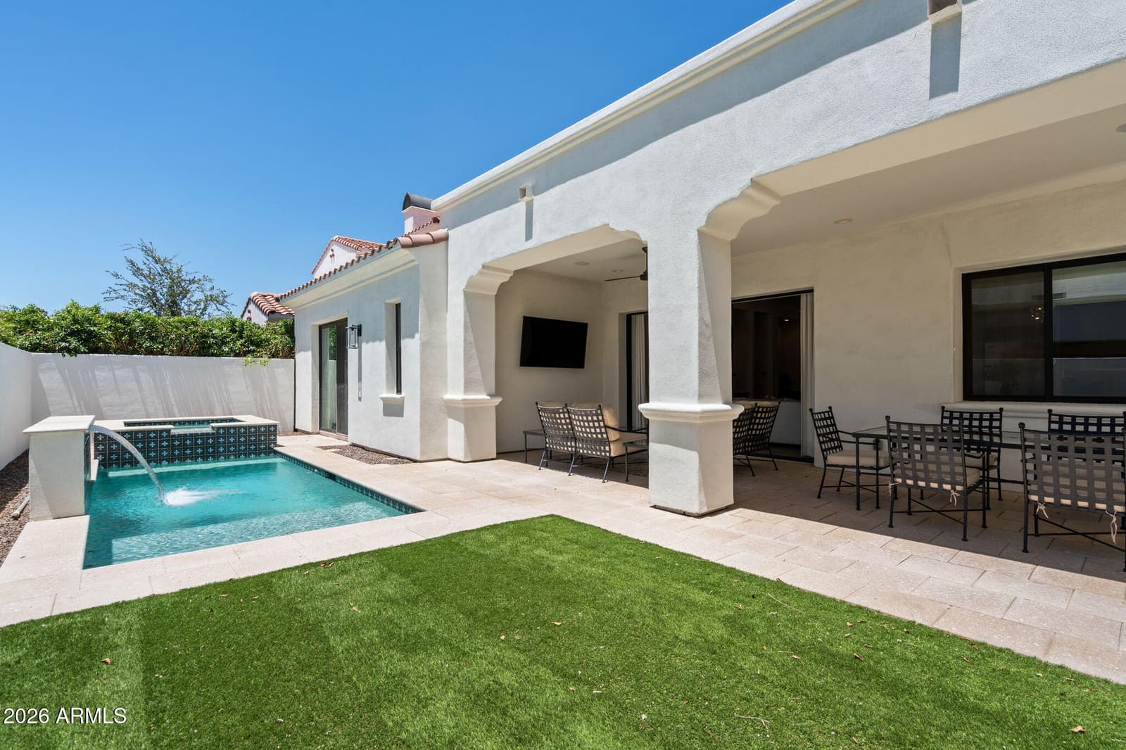 3927 E CRITTENDEN Lane, Phoenix, AZ 85018 — photo 3 of 57