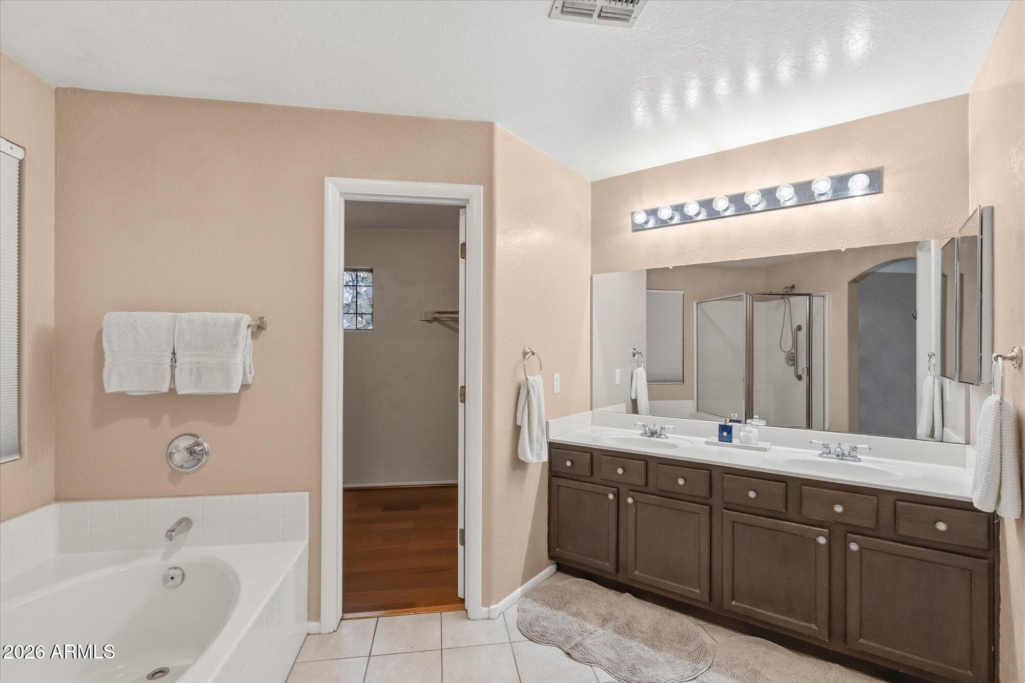 8830 W SALTER Drive, Peoria, AZ 85382 — photo 18 of 30
