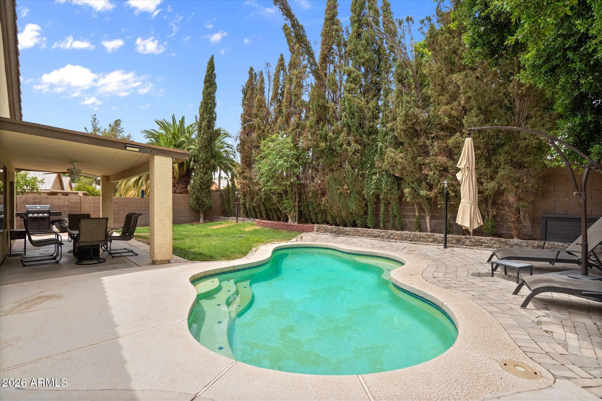 8830 W SALTER Drive, Peoria, AZ 85382 — photo 25 of 30