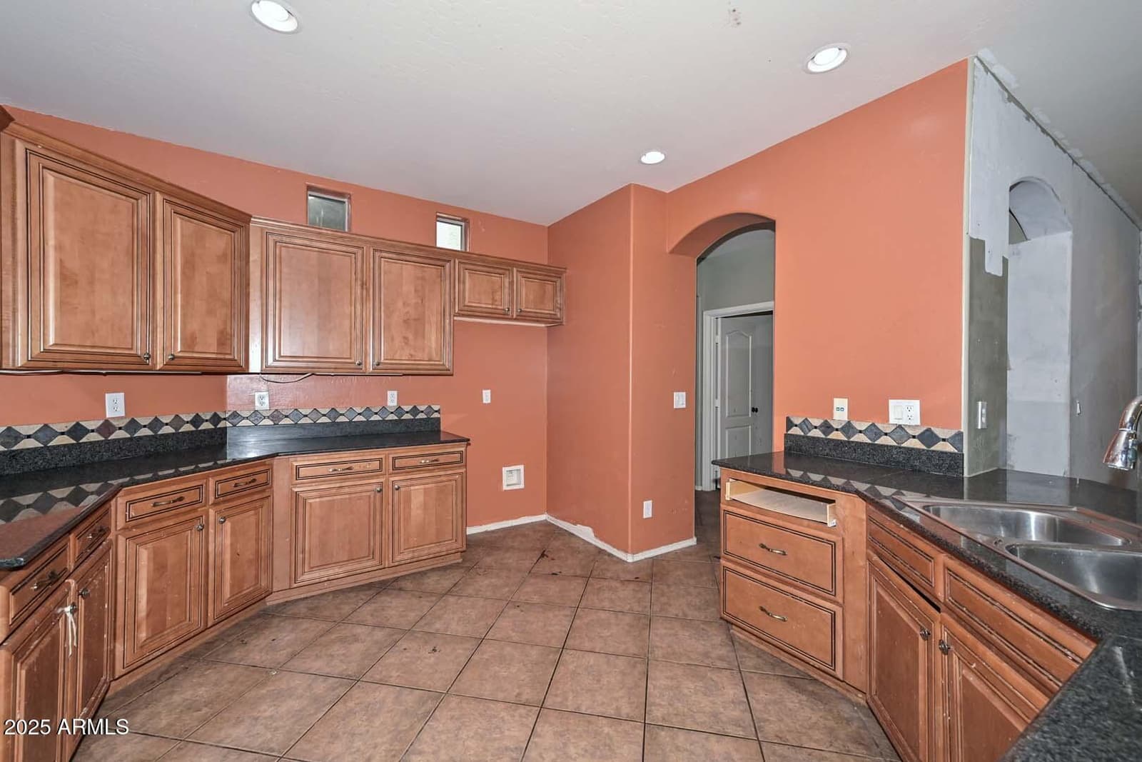 3025 W VIA DE PEDRO MIGUEL, Phoenix, AZ 85086 — photo 14 of 65