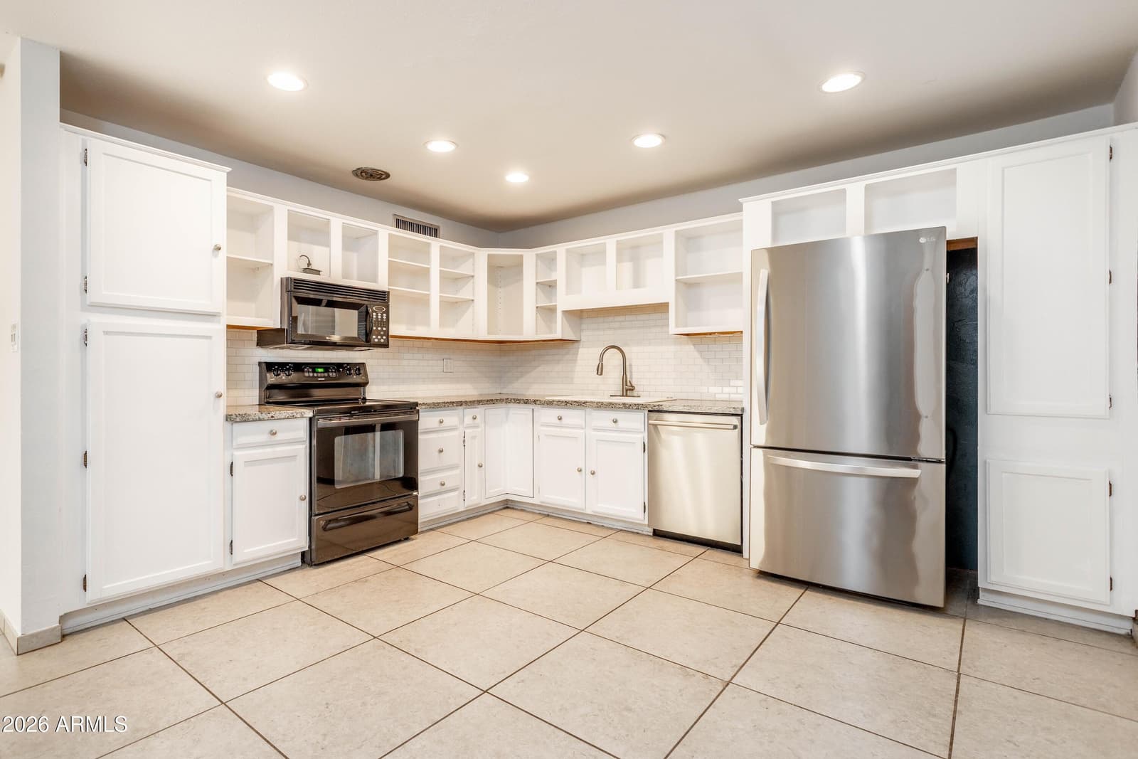 1720 N 75TH Place, Scottsdale, AZ 85257 — photo 4 of 26