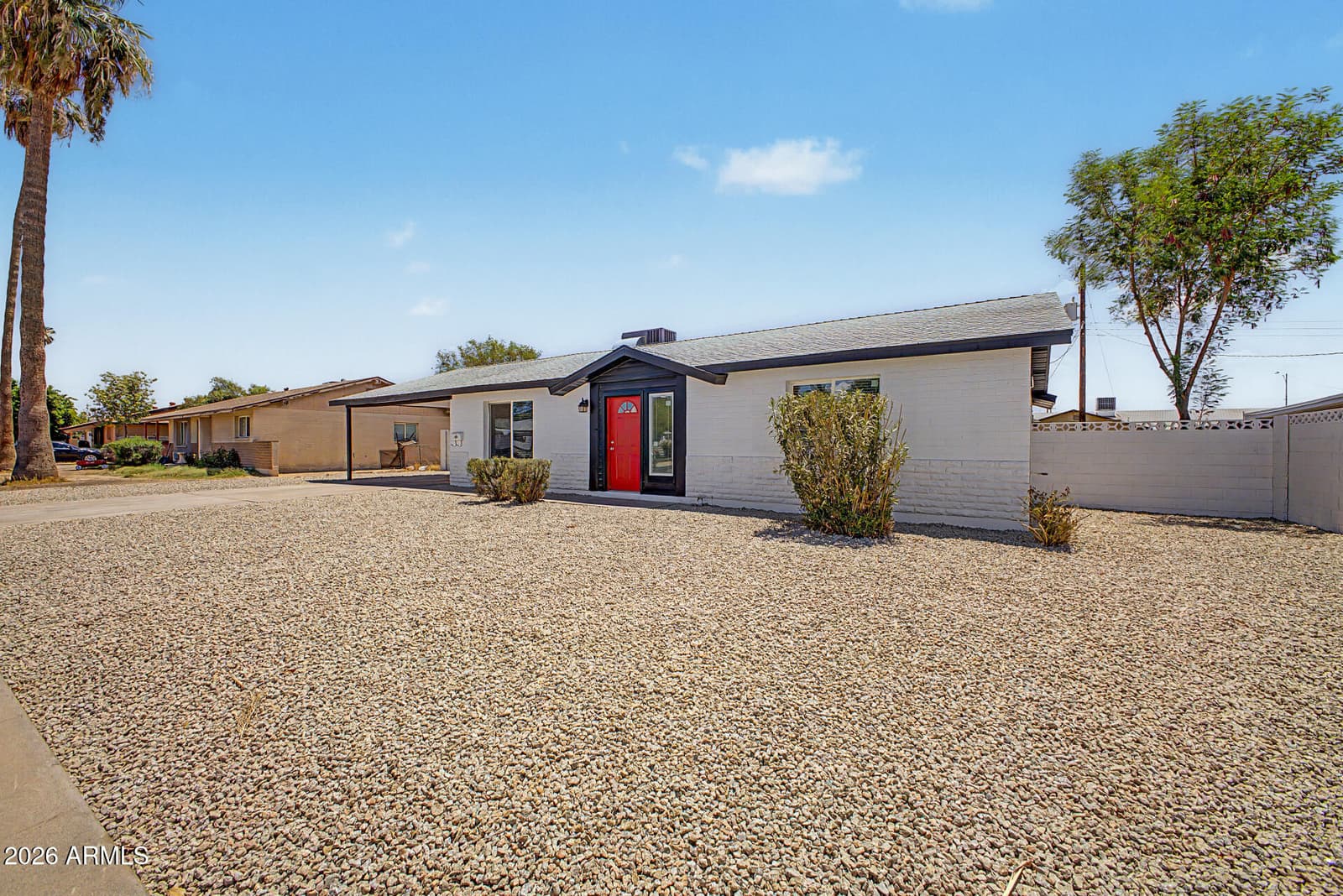 6521 W TURNEY Avenue, Phoenix, AZ 85033 — photo 5 of 45
