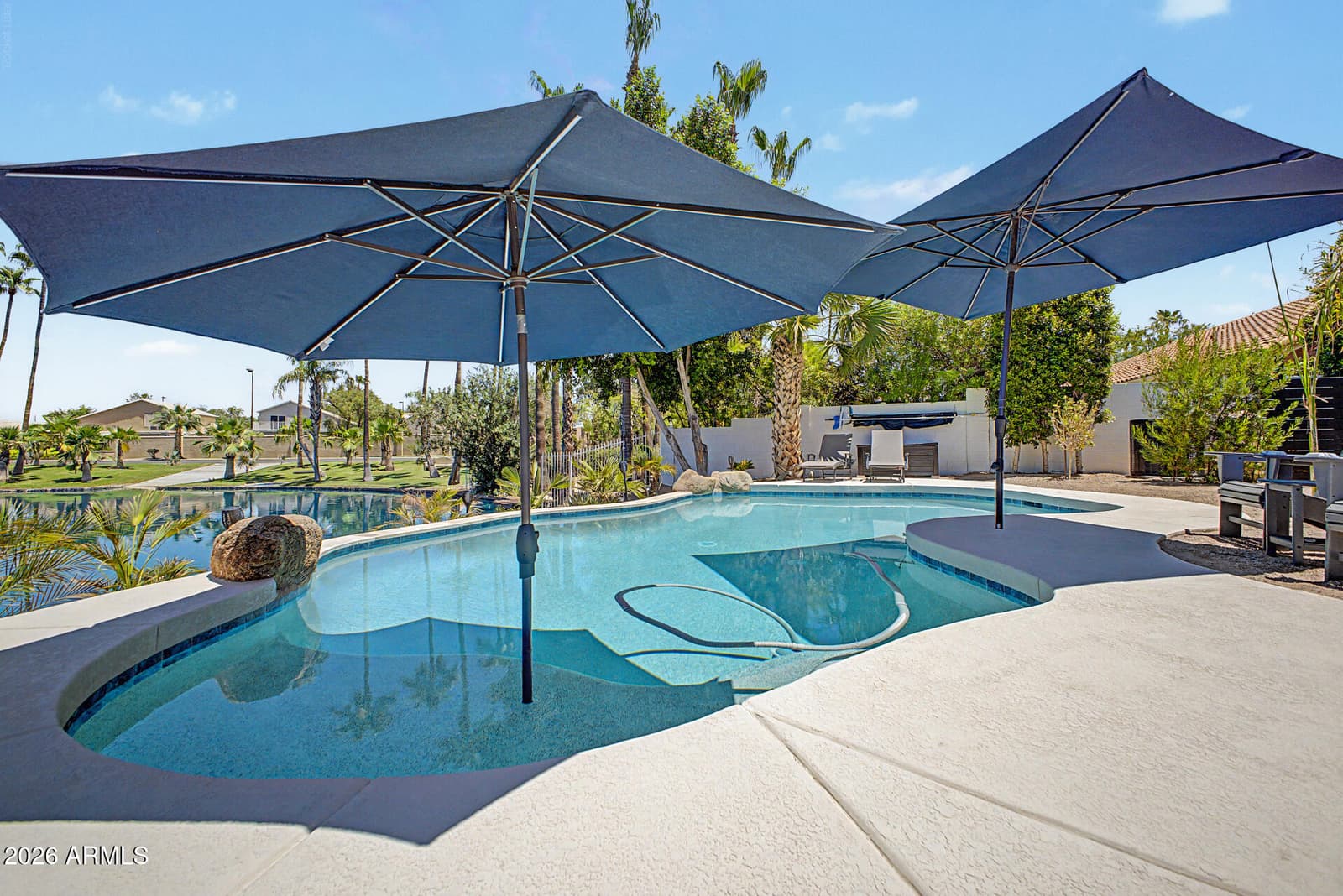 926 W COAST Drive, Gilbert, AZ 85233 — photo 47 of 75