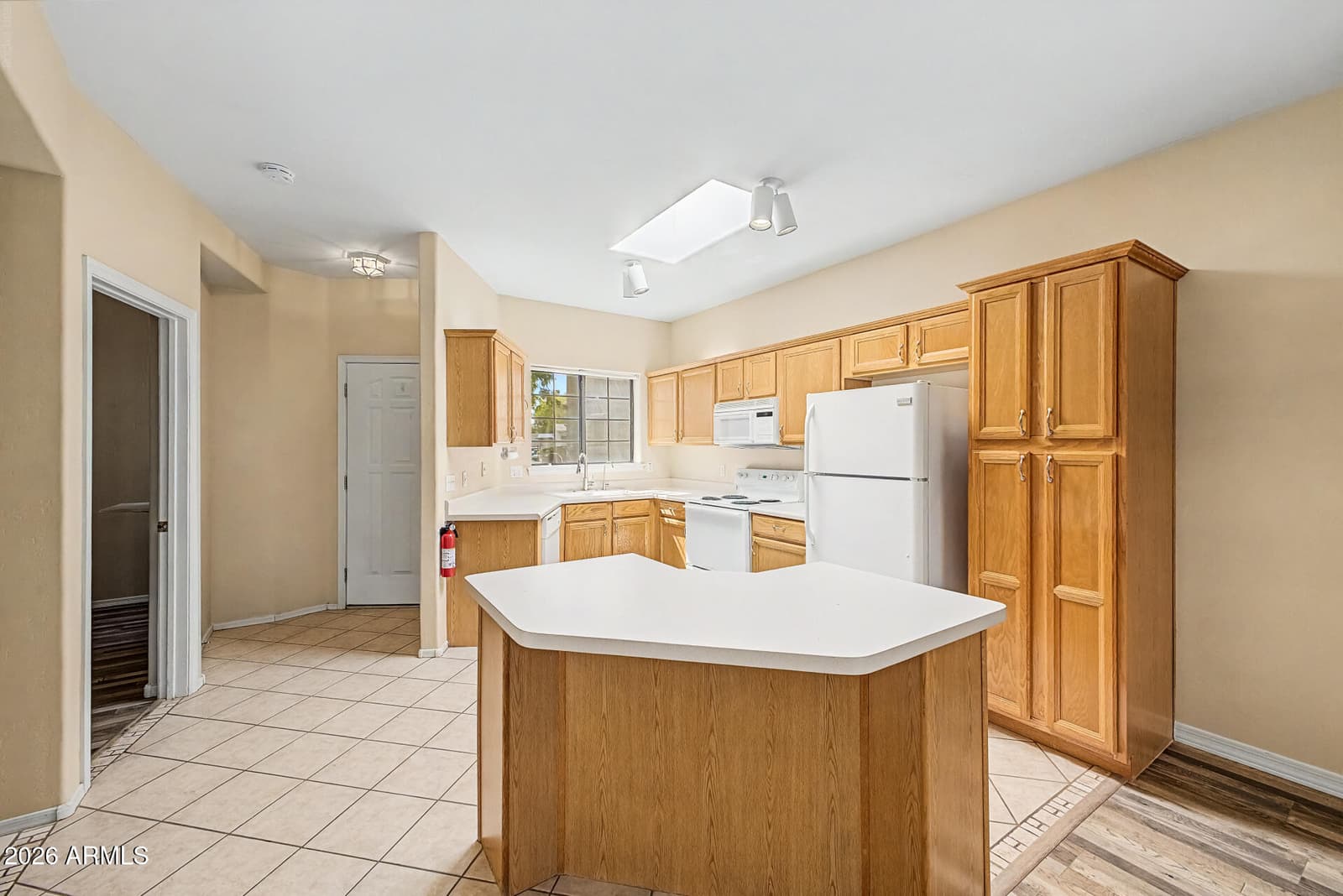 5445 E MCKELLIPS Road 43, Mesa, AZ 85215 — photo 8 of 34