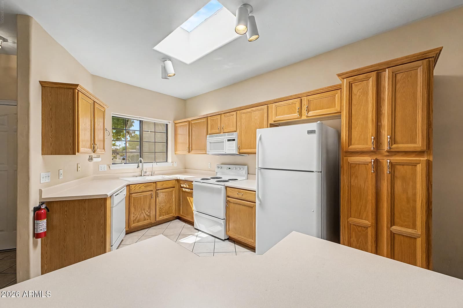 5445 E MCKELLIPS Road 43, Mesa, AZ 85215 — photo 10 of 34