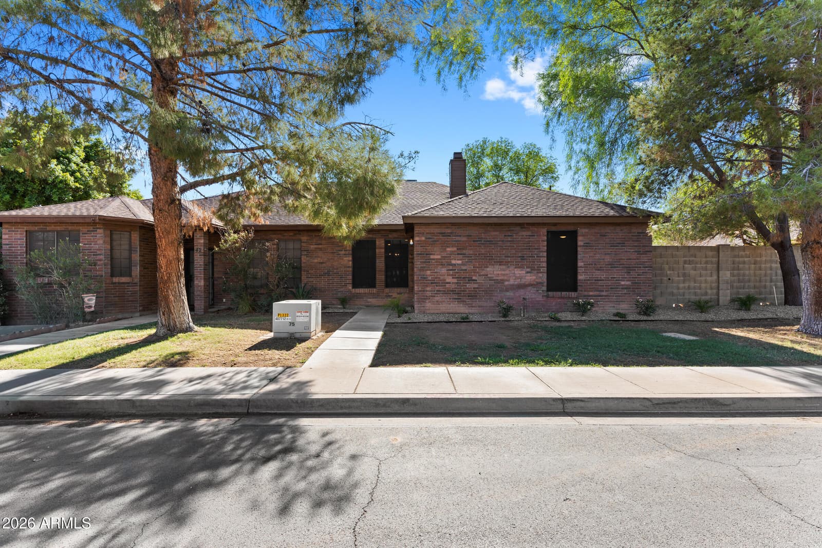 48 N Colonial Drive, Gilbert, AZ 85234 — photo 1 of 37