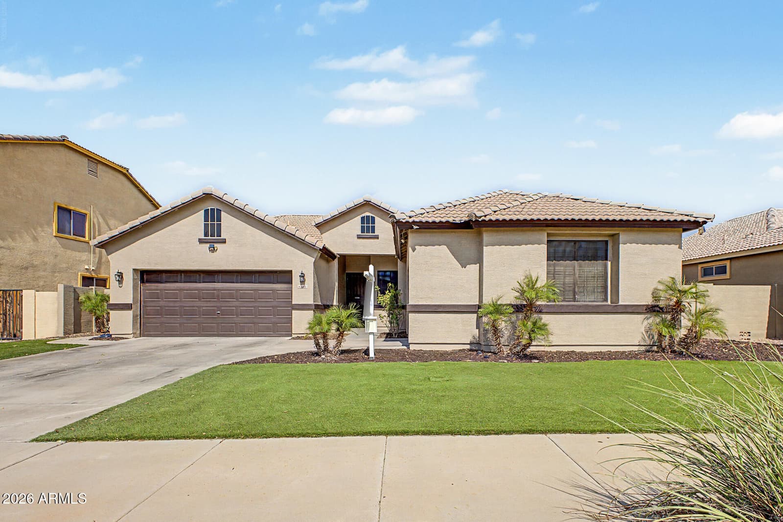 6611 S 25TH Drive, Phoenix, AZ 85041 — photo 2 of 27