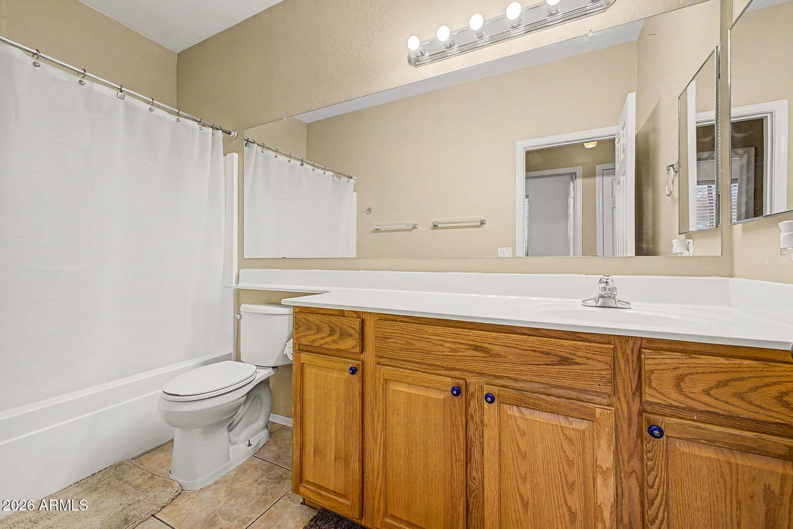 6611 S 25TH Drive, Phoenix, AZ 85041 — photo 22 of 27