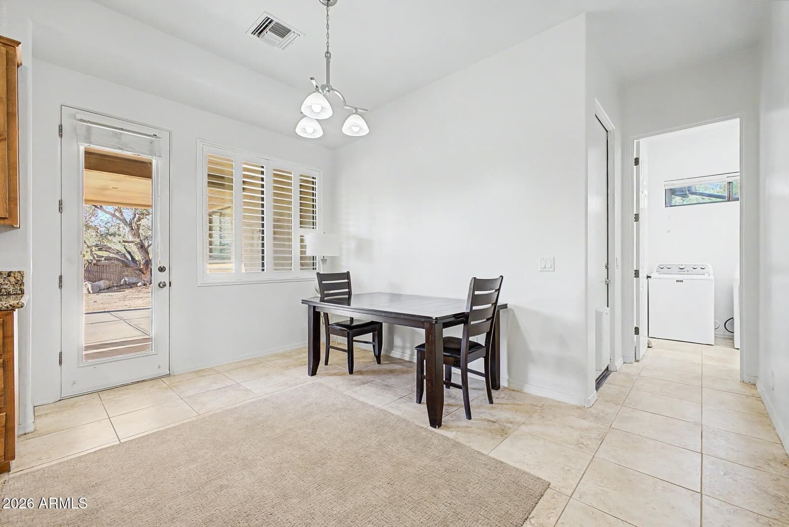 14032 E Cavedale Drive, Scottsdale, AZ 85262 — photo 14 of 41