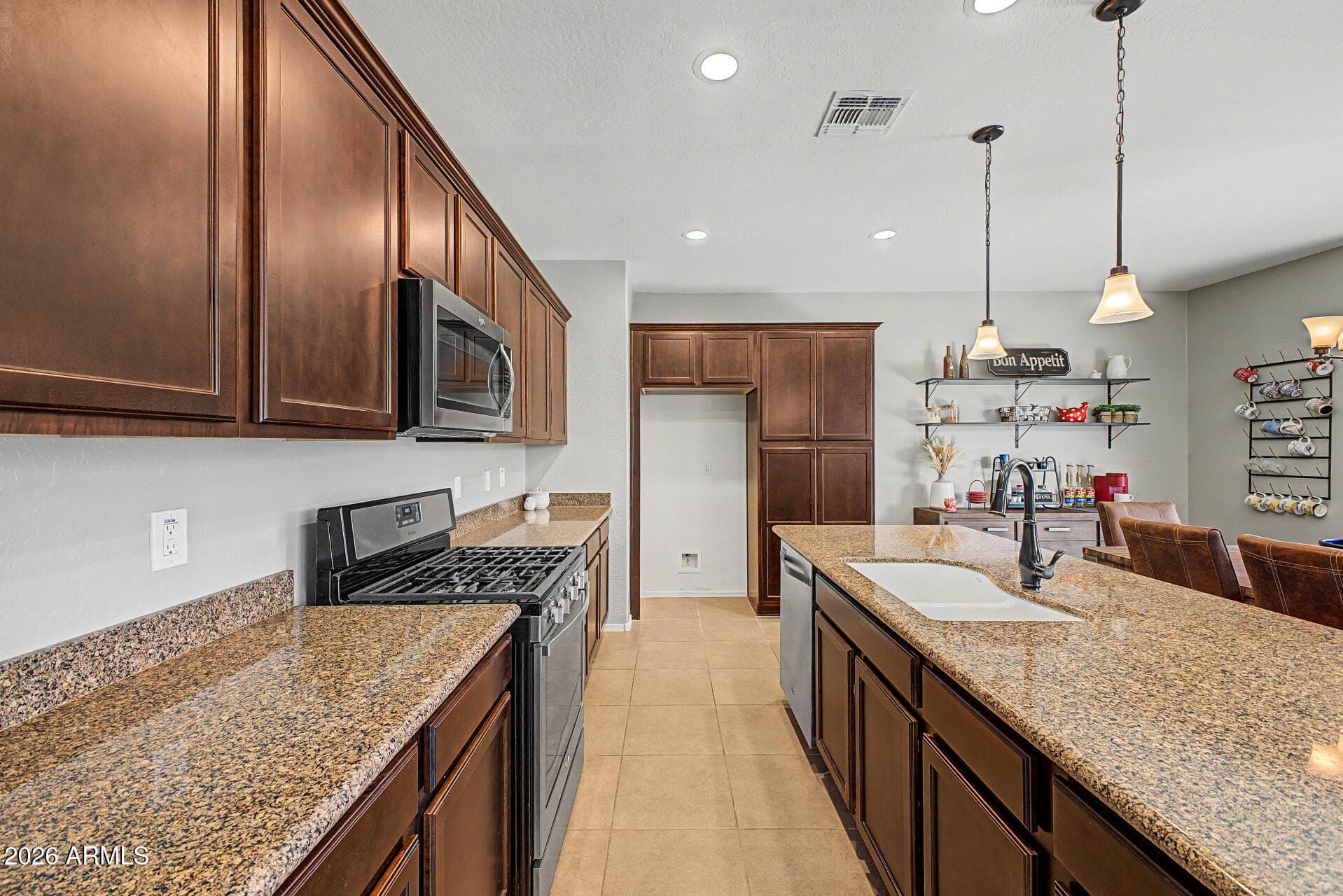 12119 W HIDE Trail, Peoria, AZ 85383 — photo 9 of 34