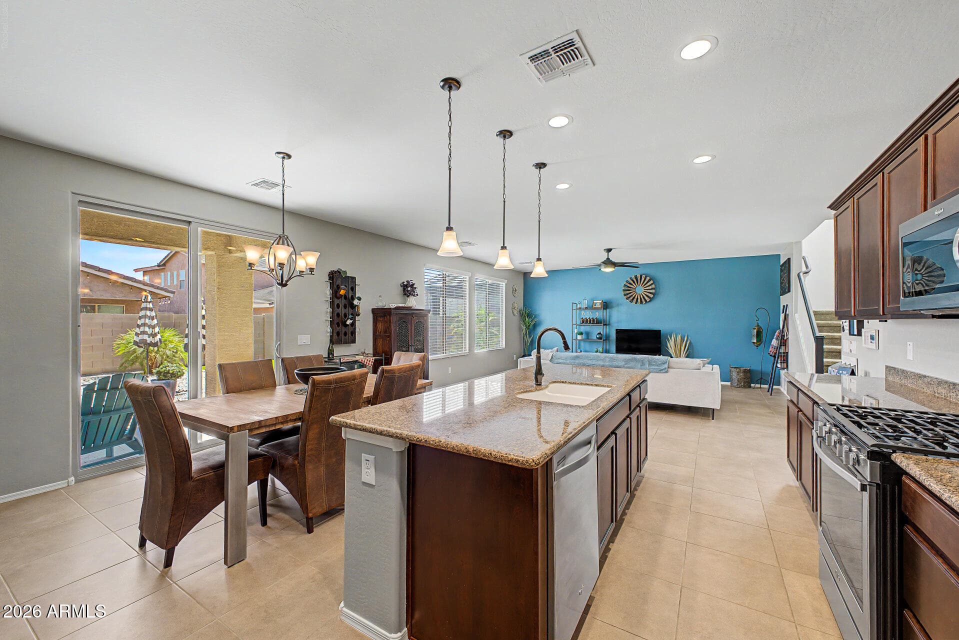 12119 W HIDE Trail, Peoria, AZ 85383 — photo 11 of 34