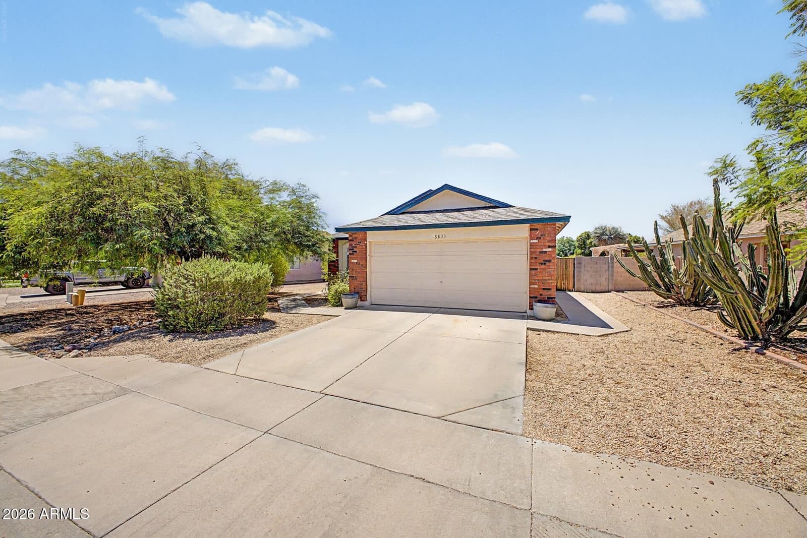 8833 E DALLAS Street, Mesa, AZ 85207 — photo 2 of 20
