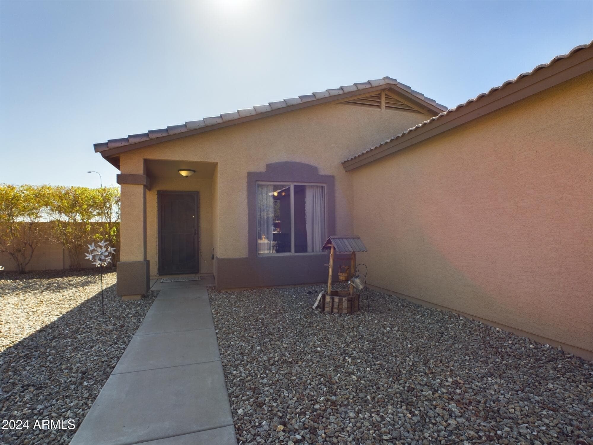 8735 W ROYAL PALM Road, Peoria, AZ 85345 — photo 12 of 17