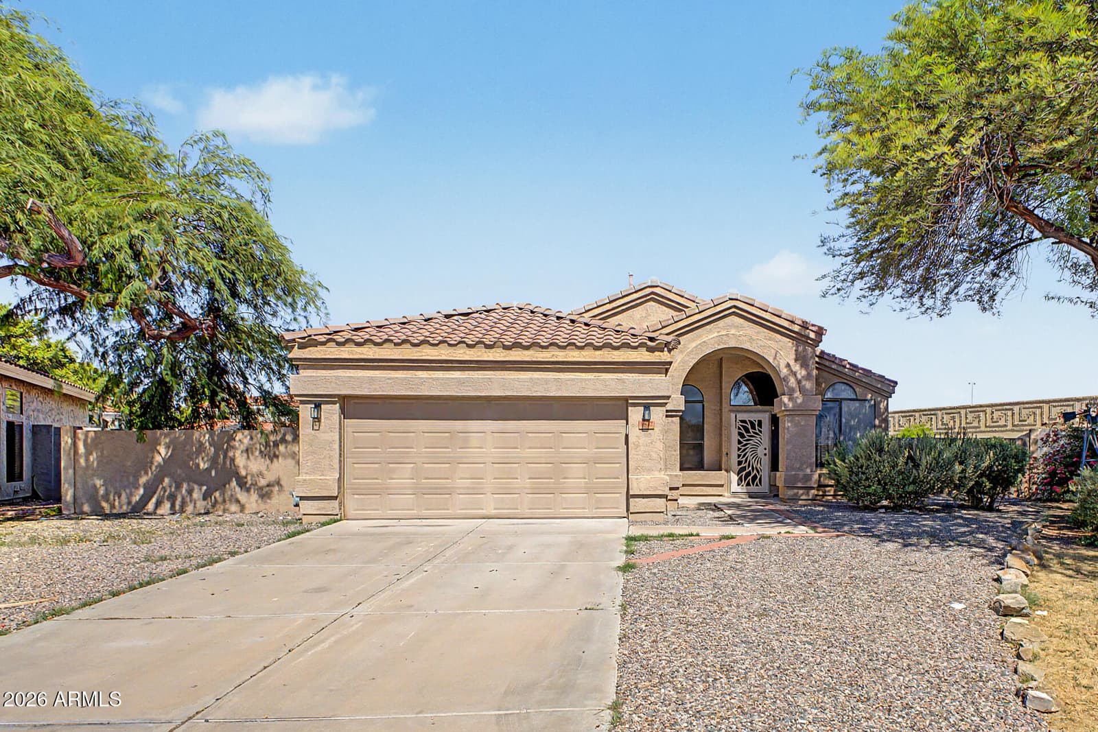 1622 S LEMON Street, Mesa, AZ 85206 — photo 2 of 37