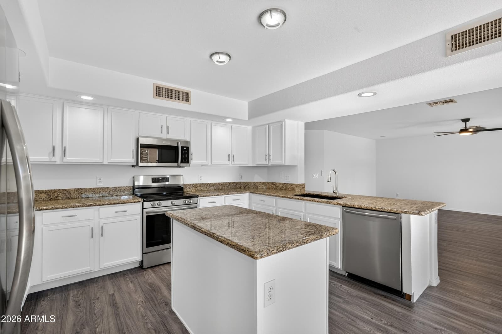 716 S CARDINAL Street, Gilbert, AZ 85296 — photo 18 of 62
