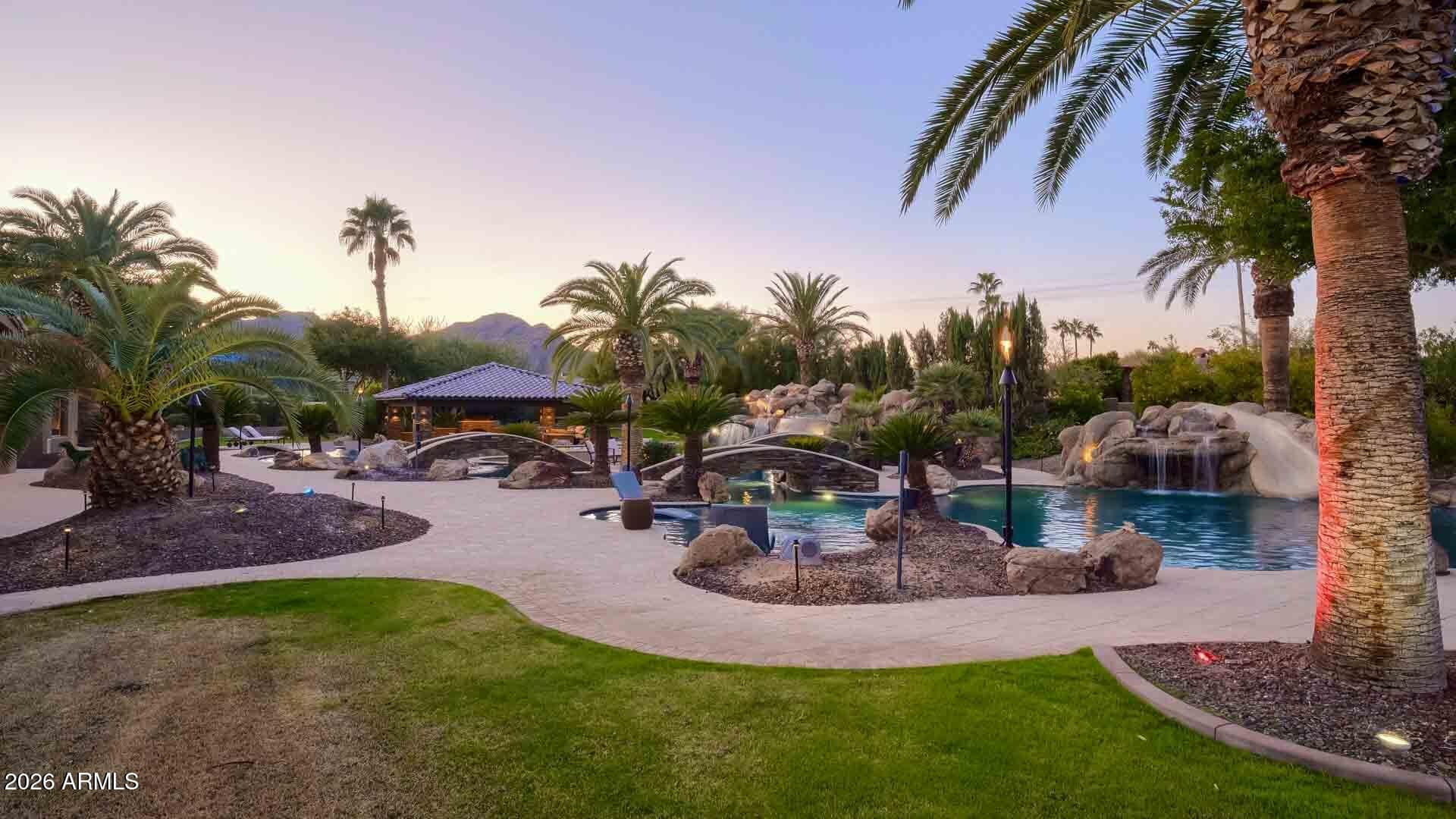 6920 E HUMMINGBIRD Lane, Paradise Valley, AZ 85253 — photo 28 of 30